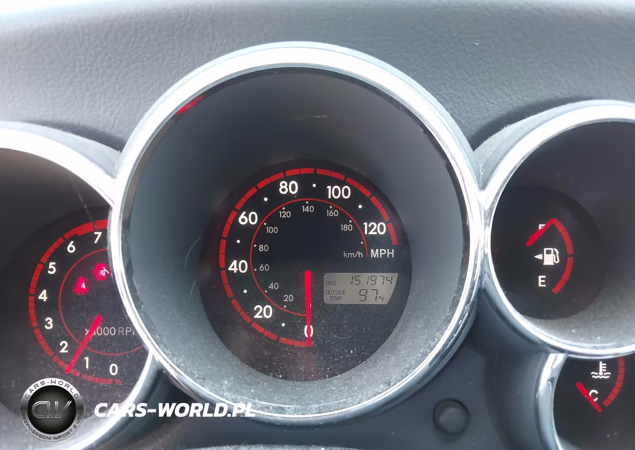 2005 Toyota Matrix VIN:2T1KR32E85C392621 - 7