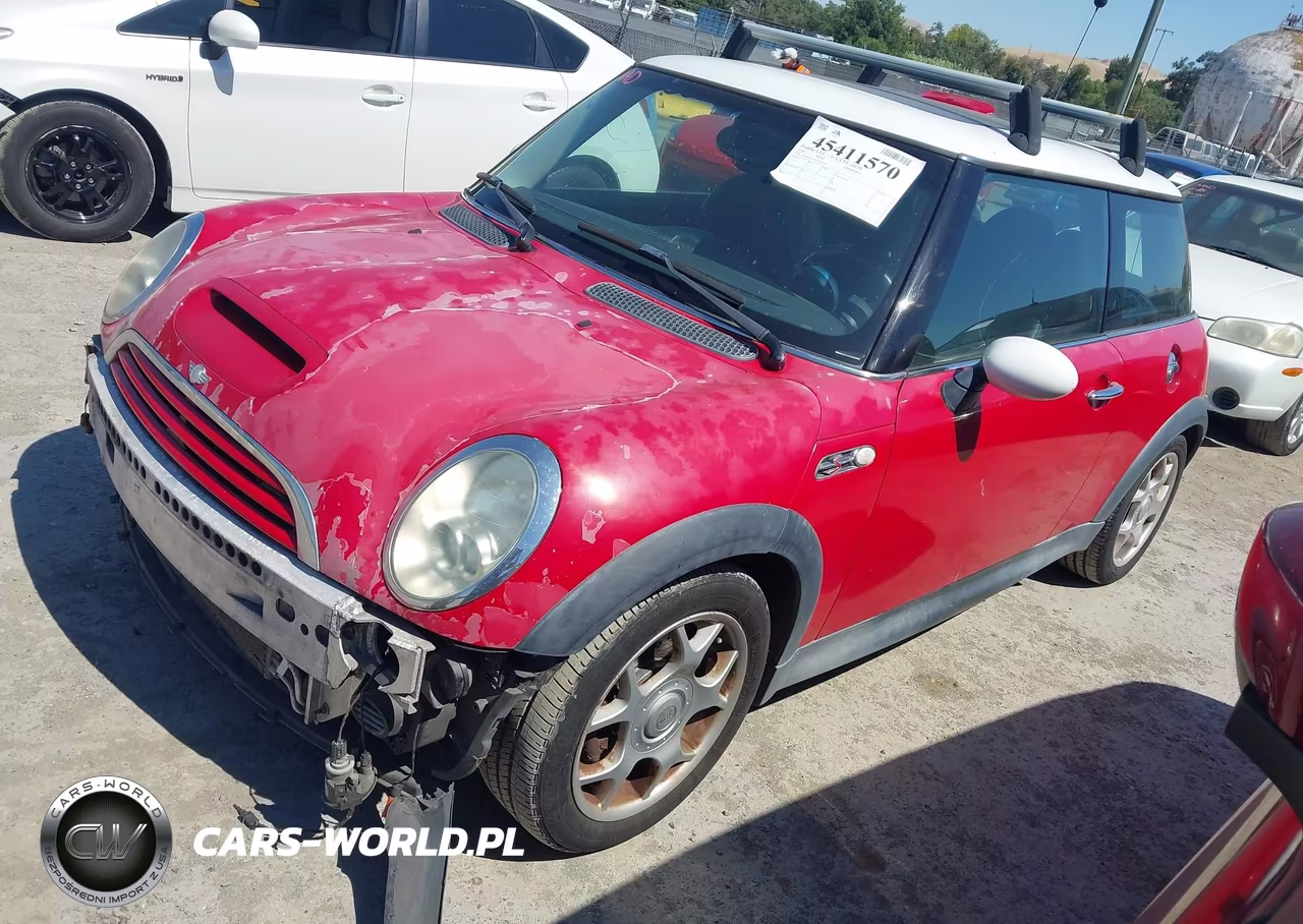 2006 Mini Cooper S VIN:WMWRE33596TN27637 - 2