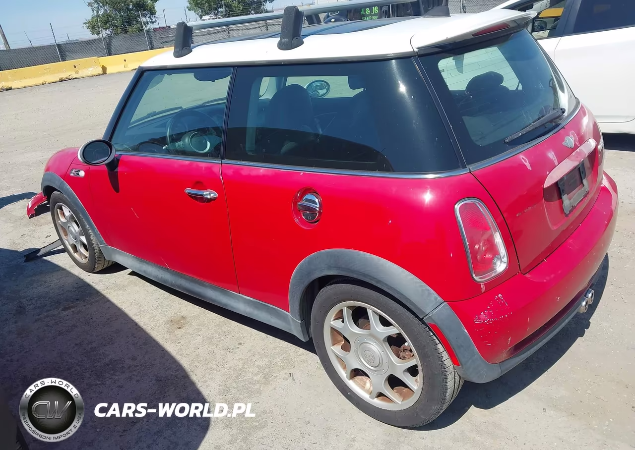 2006 Mini Cooper S VIN:WMWRE33596TN27637 - 3
