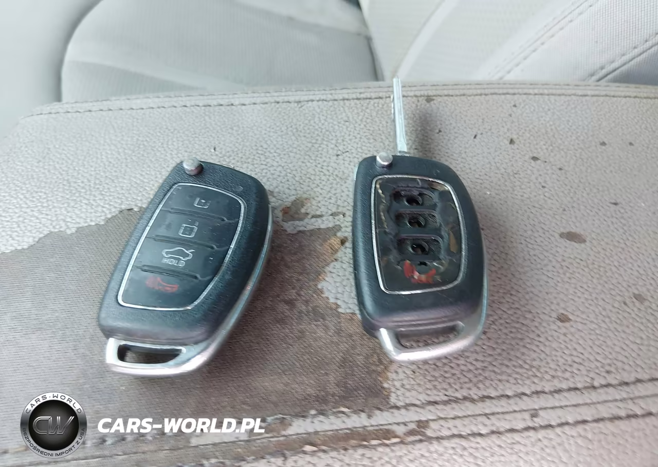 2017 Hyundai Sonata VIN:5NPE24AF5HH560735 - 11