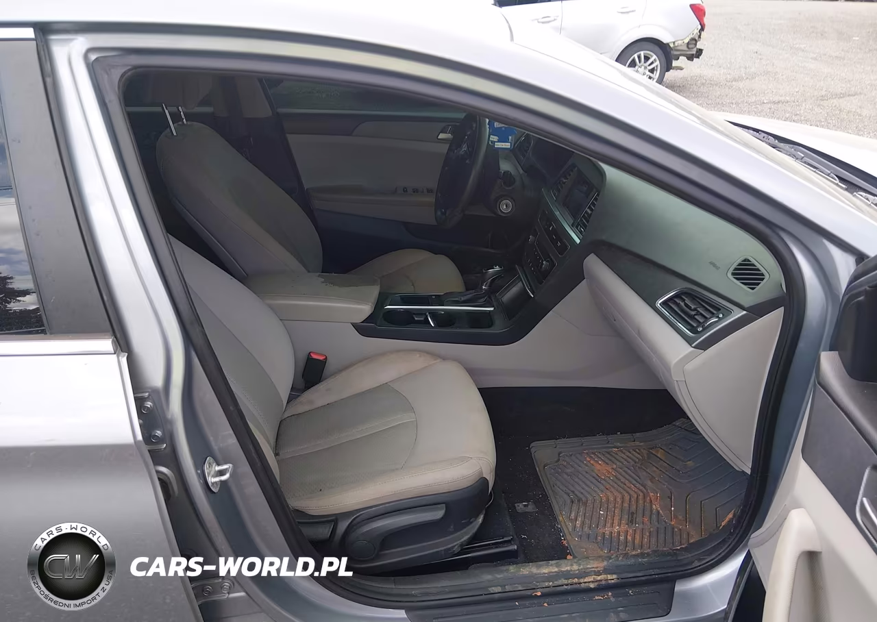 2017 Hyundai Sonata VIN:5NPE24AF5HH560735 - 5