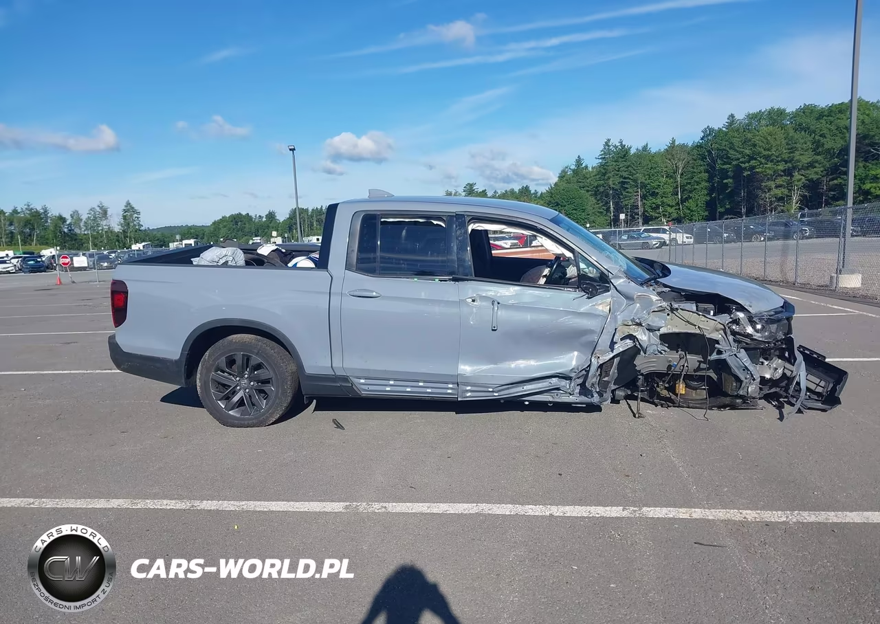 2025 Honda Ridgeline Sport VIN:5FPYK3F15SB003051 - 13