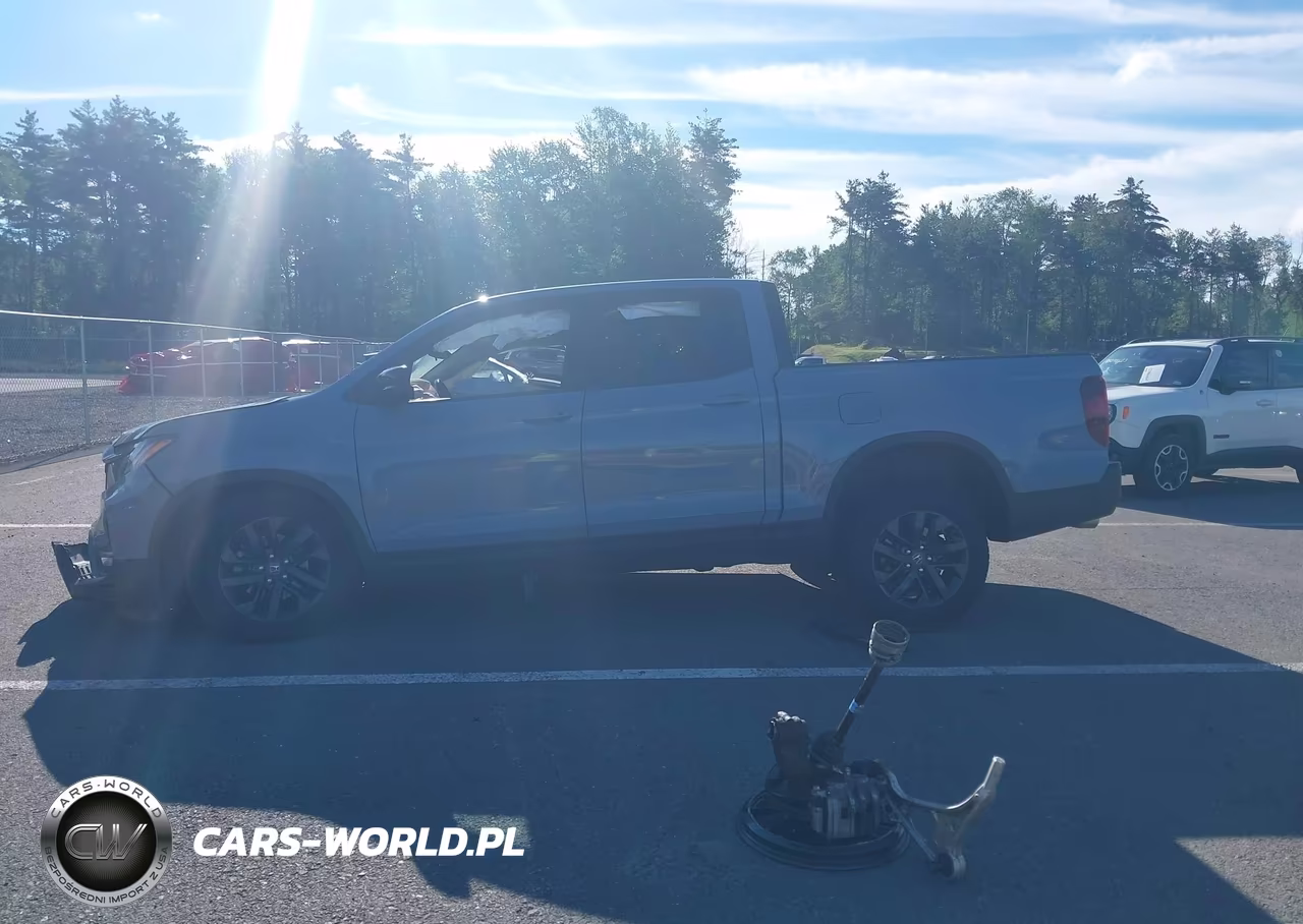 2025 Honda Ridgeline Sport VIN:5FPYK3F15SB003051 - 14
