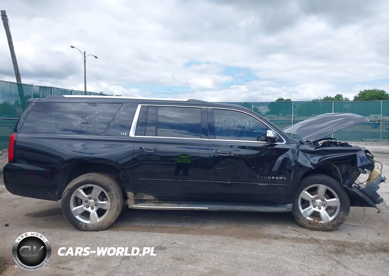 2016 Chevrolet Suburban Ltz VIN:1GNSKJKC9GR239057 - 13