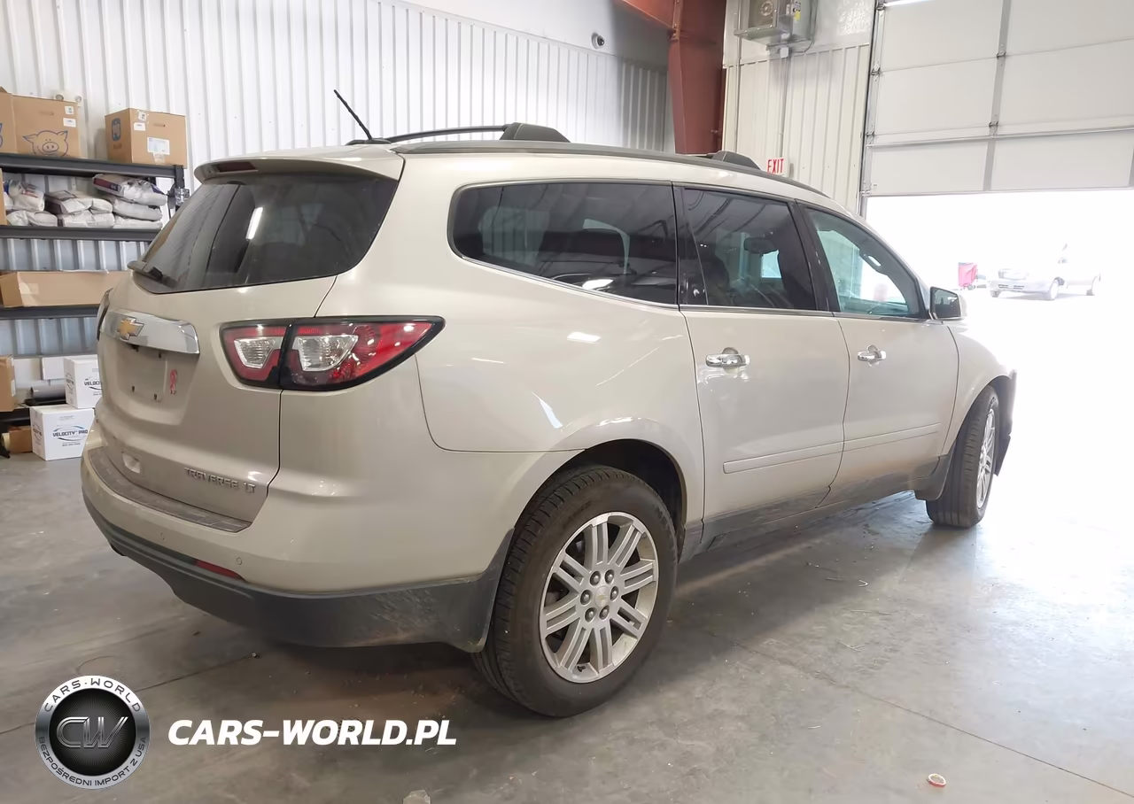 2014 Chevrolet Traverse Lt VIN:1GNKVGKD8EJ158291 - 4