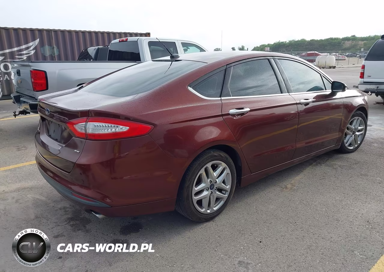 2015 Ford Fusion Se VIN:3FA6P0H73FR118422 - 4