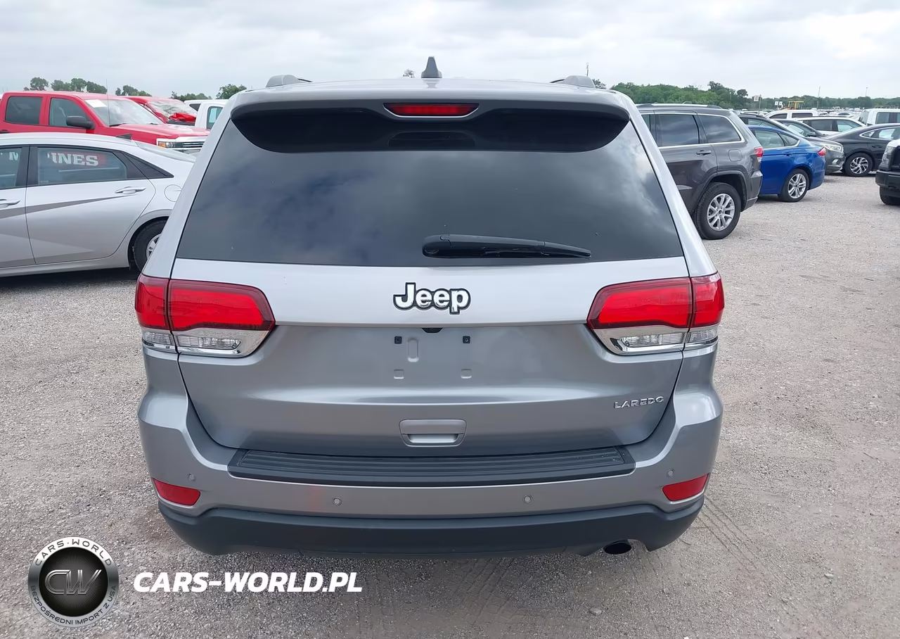 2021 Jeep Grand Cherokee Laredo E 4X2 VIN:1C4RJEAG7MC797820 - 17