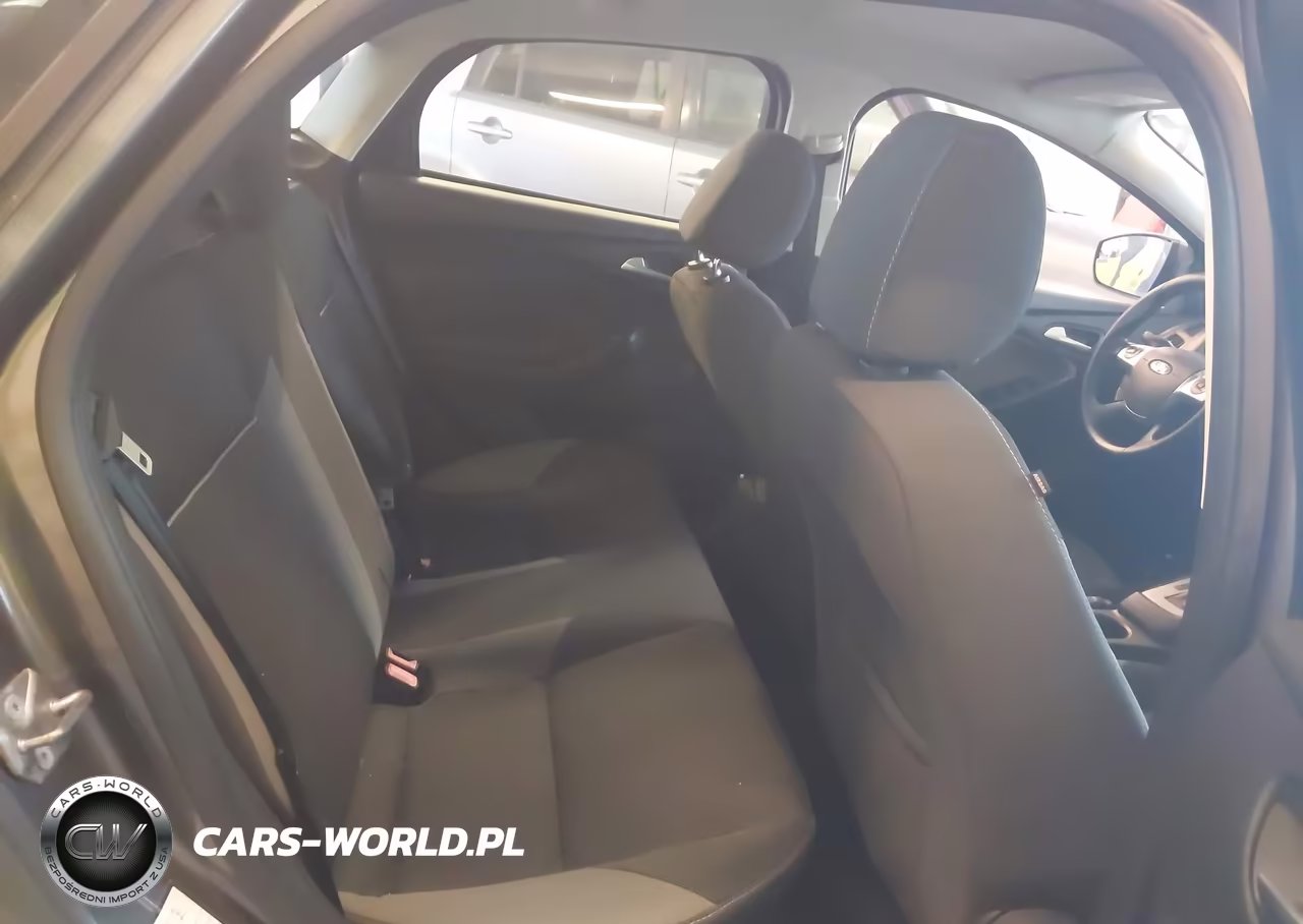 2014 Ford Focus Se VIN:1FADP3F22EL334050 - 8