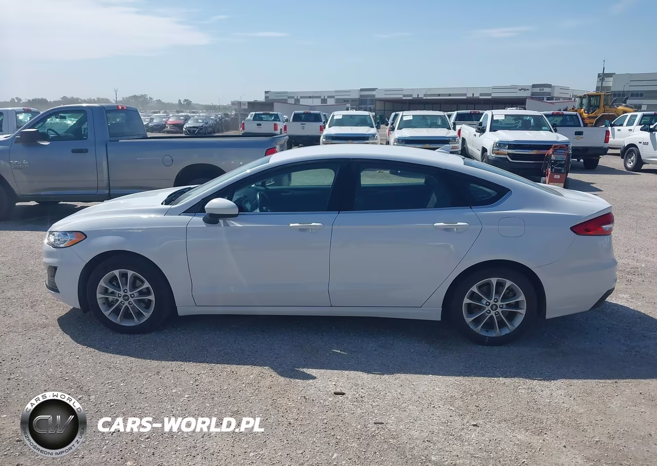 2020 Ford Fusion Hybrid Se VIN:3FA6P0LU5LR225397 - 16
