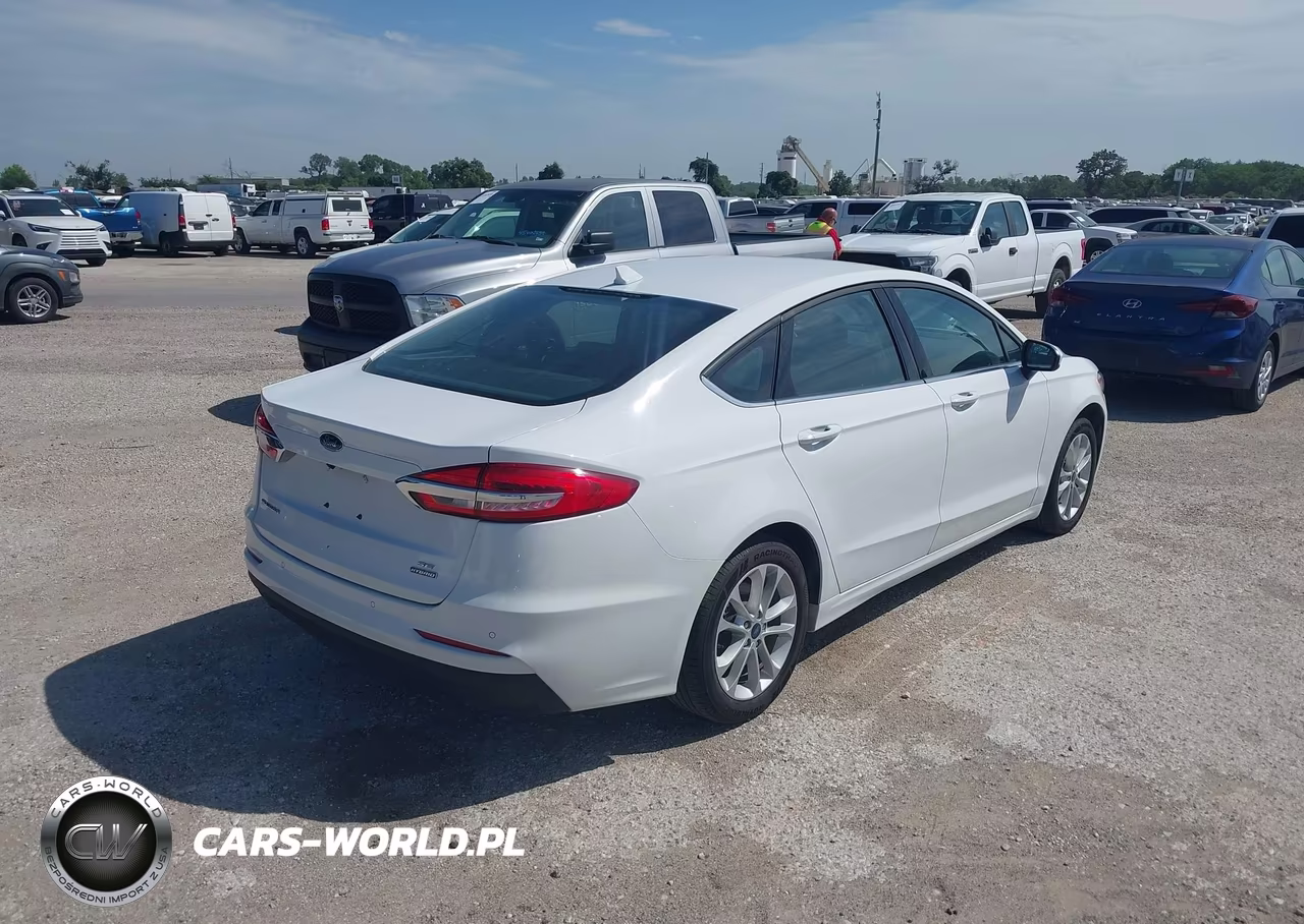 2020 Ford Fusion Hybrid Se VIN:3FA6P0LU5LR225397 - 4