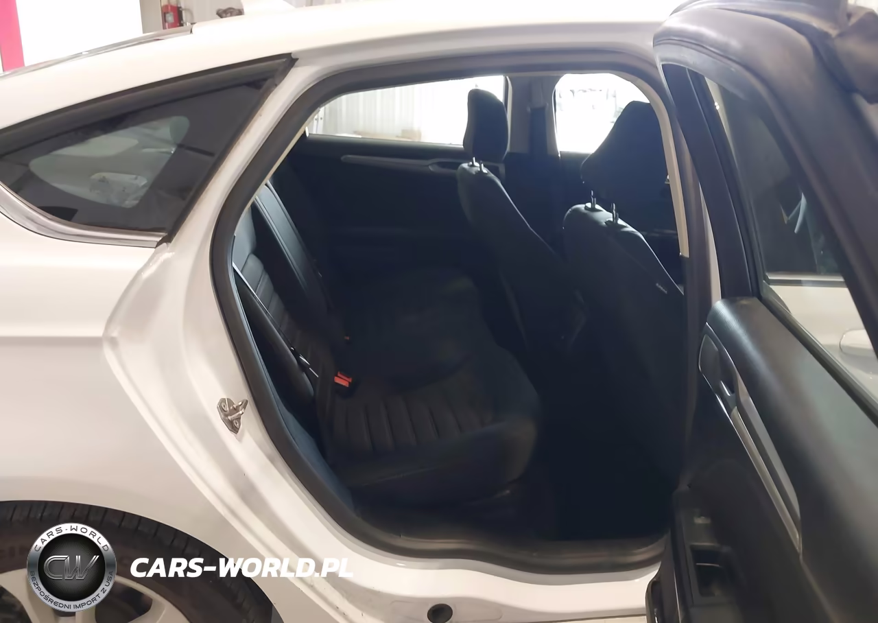 2020 Ford Fusion Hybrid Se VIN:3FA6P0LU5LR225397 - 8