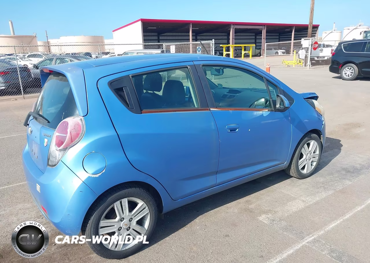 2015 Chevrolet Spark 1Lt Cvt VIN:KL8CD6S9XFC724827 - 4