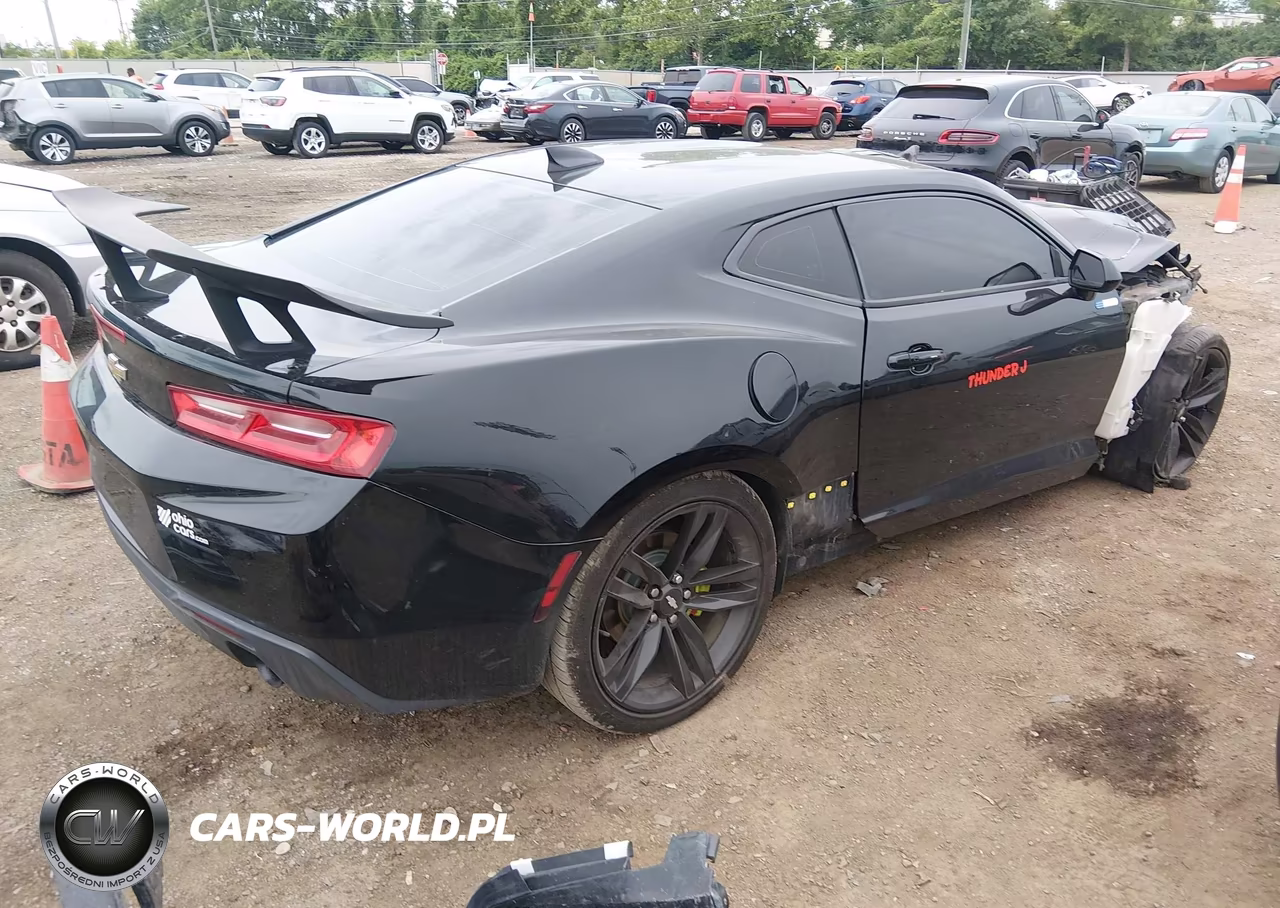 2017 Chevrolet Camaro 1Lt VIN:1G1FB1RS1H0193603 - 4