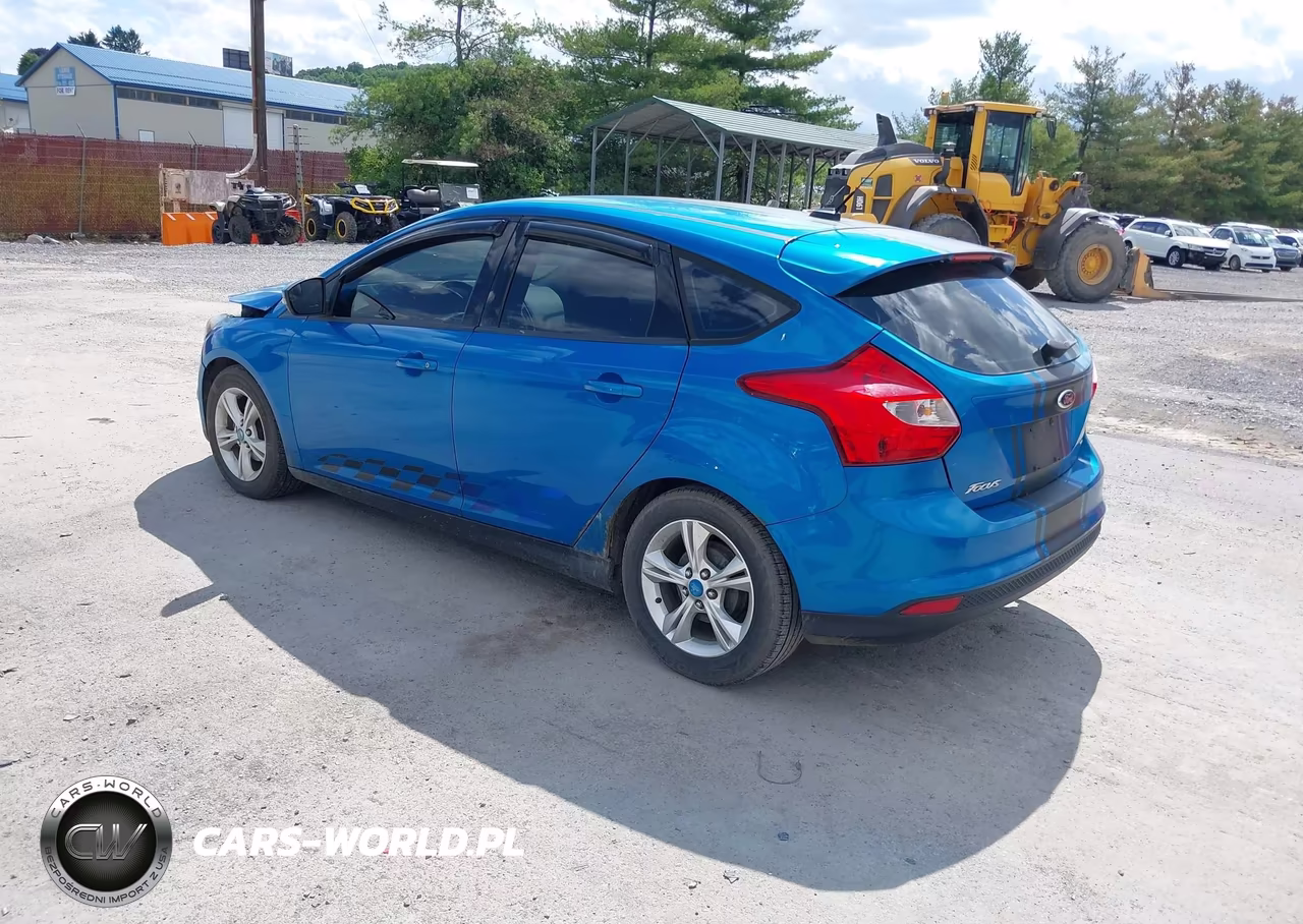 2013 Ford Focus Se VIN:1FADP3K20DL242021 - 3