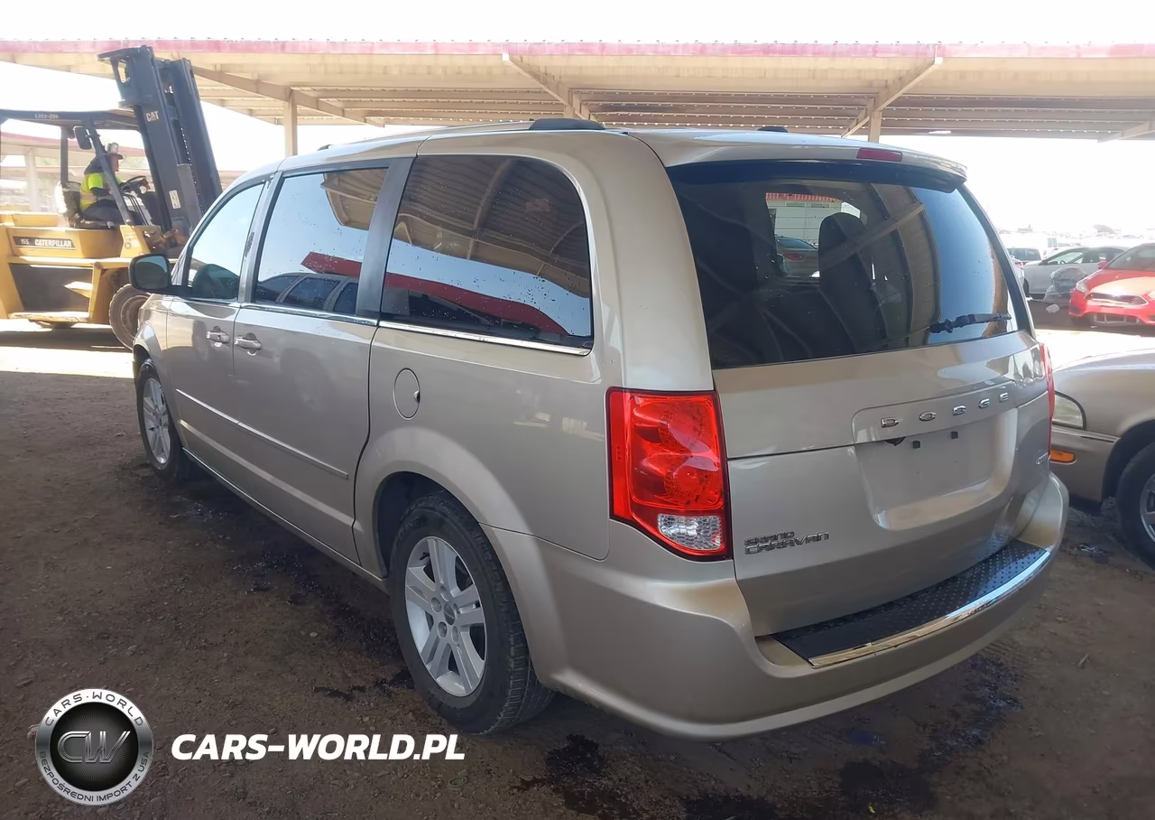 2013 Dodge Grand Caravan Crew VIN:2C4RDGDGXDR506586 - 3
