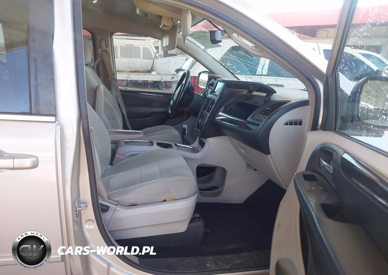 2013 Dodge Grand Caravan Crew VIN:2C4RDGDGXDR506586 - 5