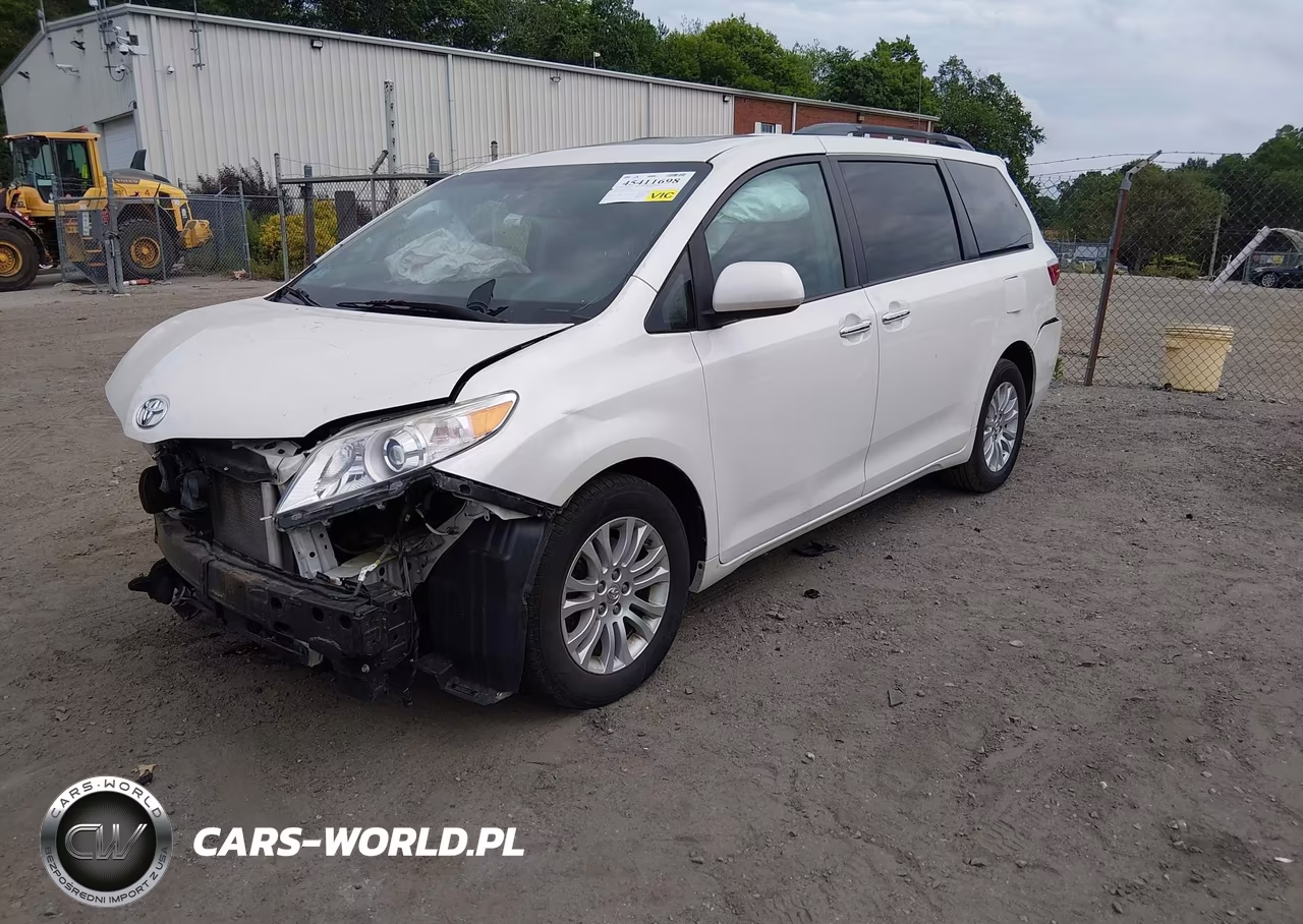 2017 Toyota Sienna Xle Premium 8 Passenger VIN:5TDYZ3DC1HS819073 - 2