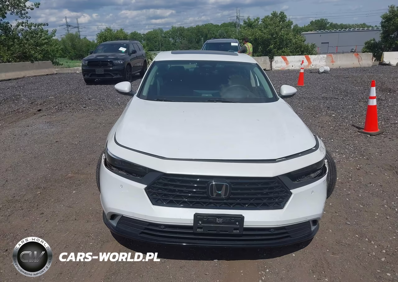 2023 Honda Accord Hybrid Touring VIN:1HGCY2F84PA041638 - 12