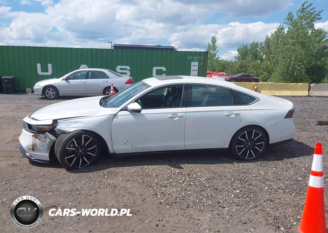 2023 Honda Accord Hybrid Touring VIN:1HGCY2F84PA041638 - 14