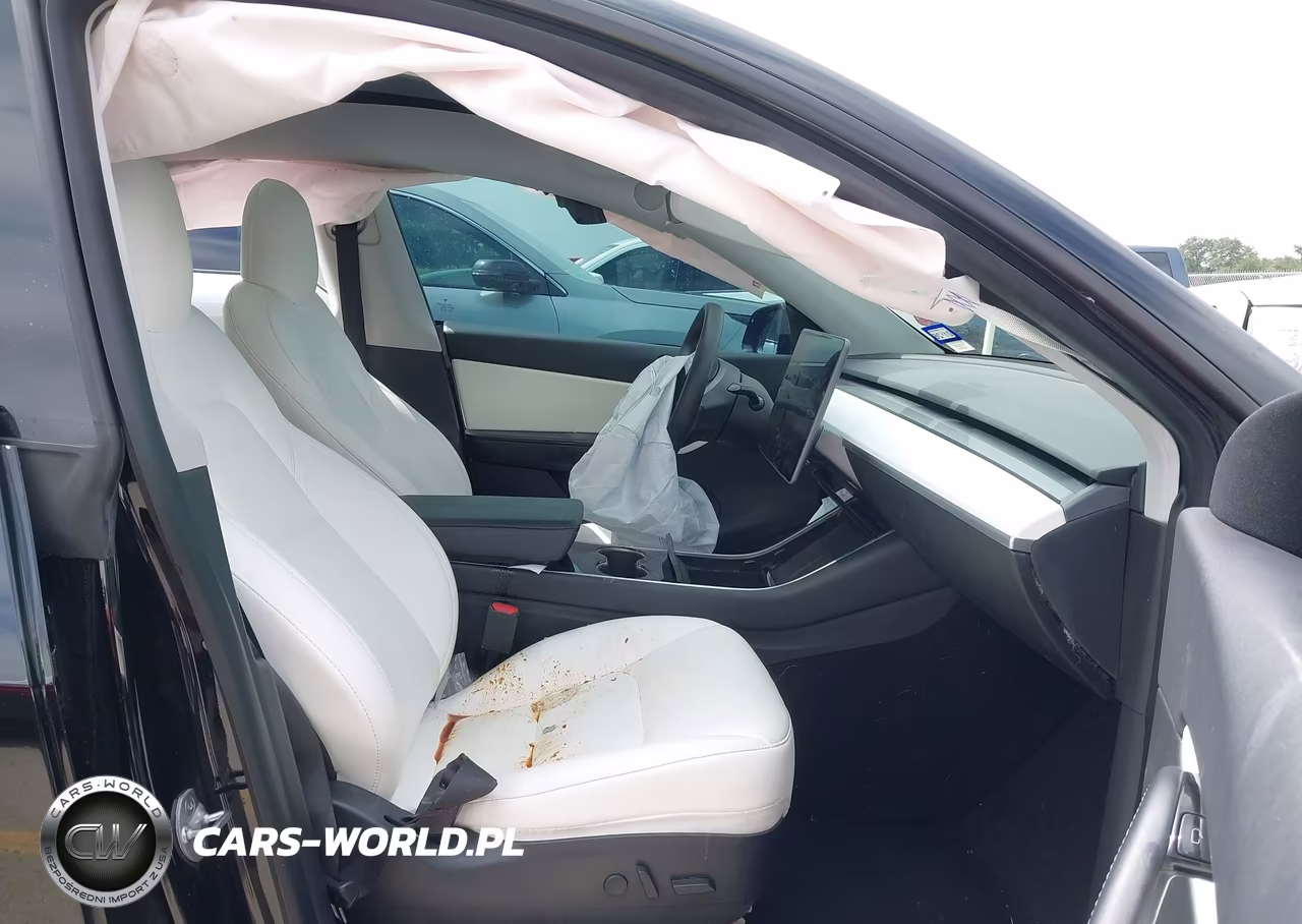 2020 Tesla Model Y Long Range Dual Motor All-Wheel Drive VIN:5YJYGDEE1LF034528 - 5