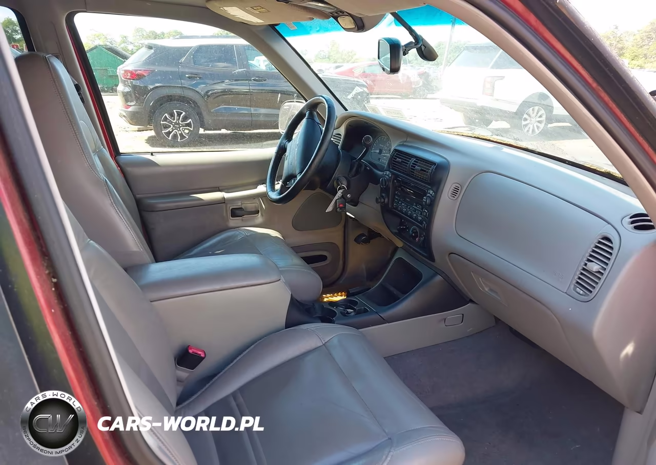 1999 Ford Explorer Eddie Bauer-Limited-Xlt VIN:1FMZU34E4XZB64999 - 5