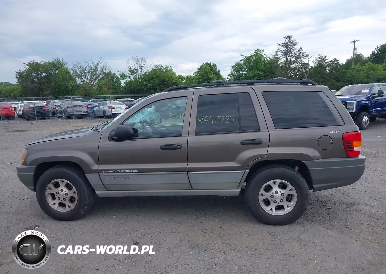 1999 Jeep Grand Cherokee Laredo VIN:1J4GW58N2XC730375 - 13