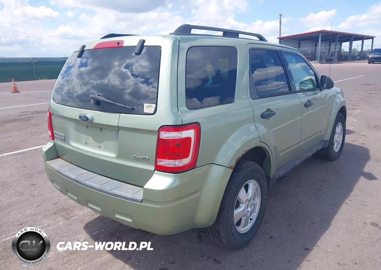 2008 Ford Escape Xlt VIN:1FMCU93198KD32069 - 4