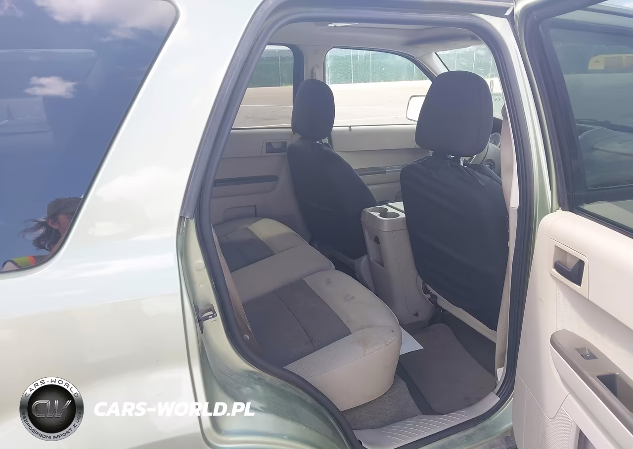 2008 Ford Escape Xlt VIN:1FMCU93198KD32069 - 8