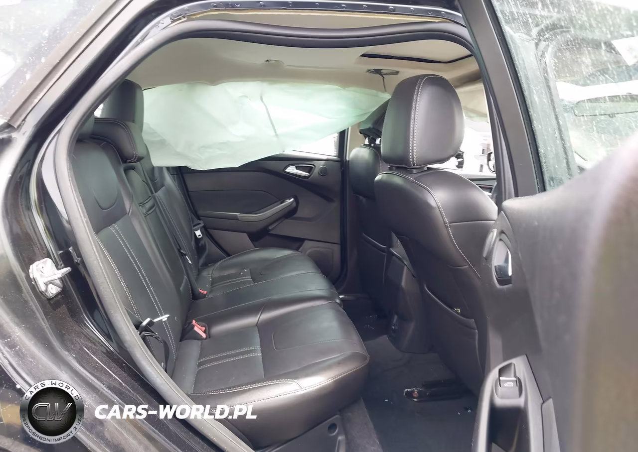 2013 Ford Focus Titanium VIN:1FADP3N25DL168963 - 8