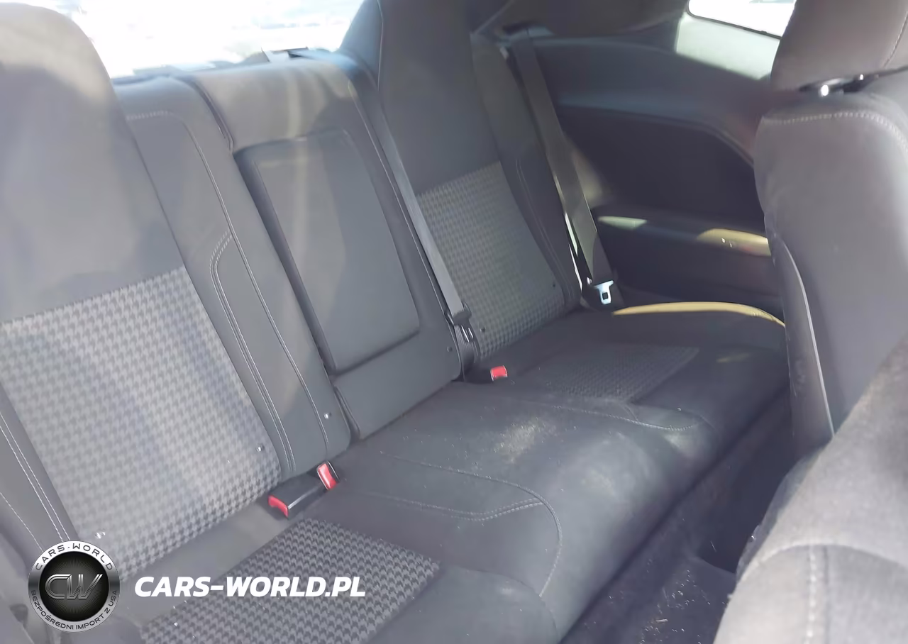 2019 Dodge Challenger Sxt VIN:2C3CDZAG2KH557383 - 8