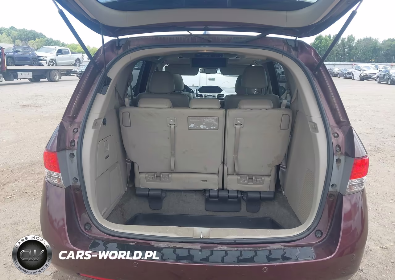 2015 Honda Odyssey Touring-Touring Elite VIN:5FNRL5H91FB108751 - 17