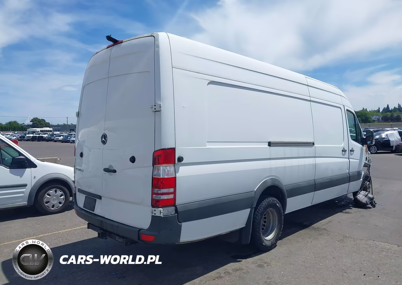 2018 Mercedes-Benz Sprinter 3500 High Roof V6-Standard Roof V6 VIN:WD3PF4CC4JP649040 - 4