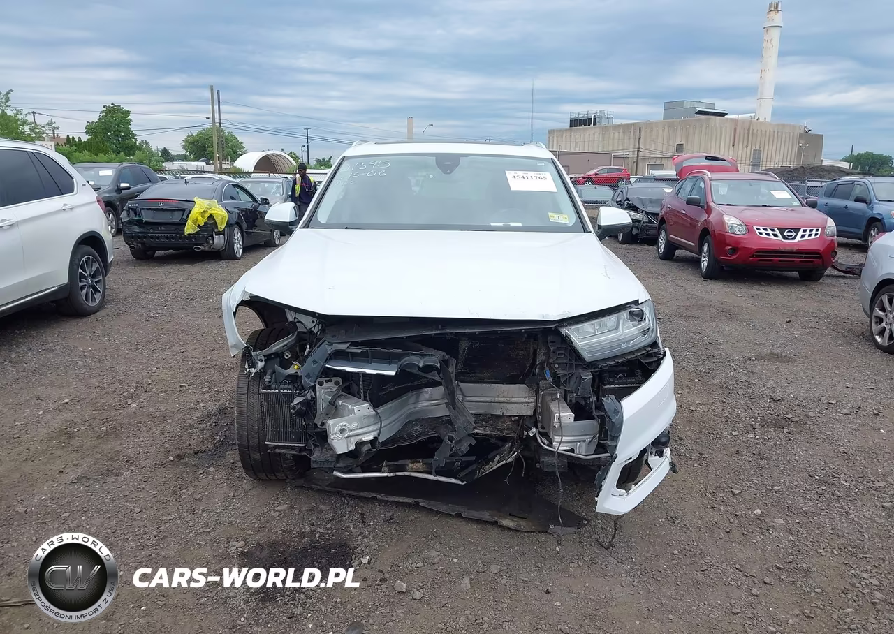 2019 Audi Q7 VIN:WA1LAAF76KD021980 - 12