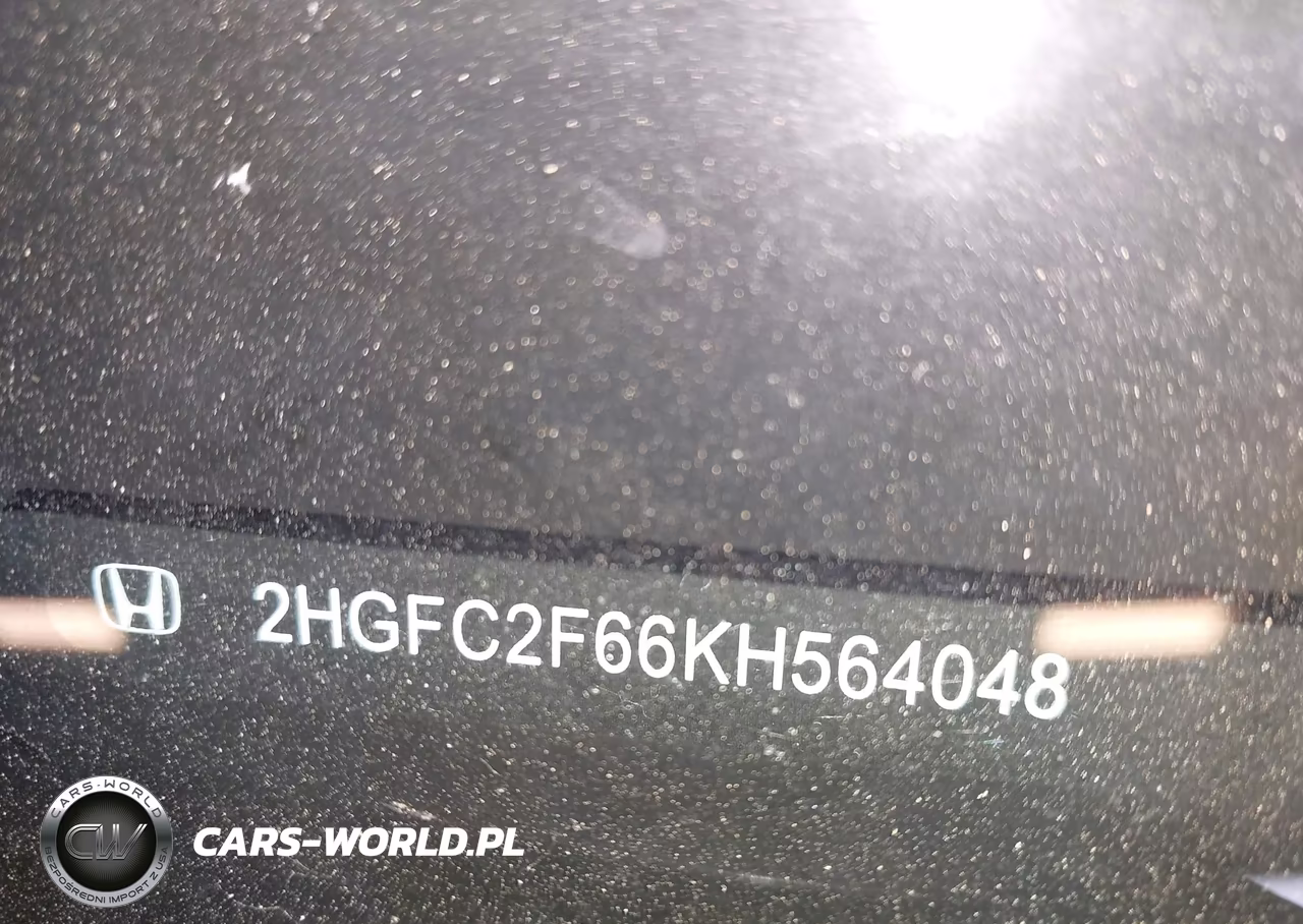 2019 Honda Civic Lx VIN:2HGFC2F66KH564048 - 9
