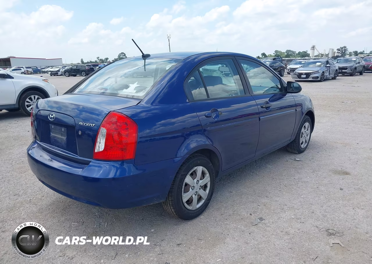 2009 Hyundai Accent Gls VIN:KMHCN46C19U299412 - 4