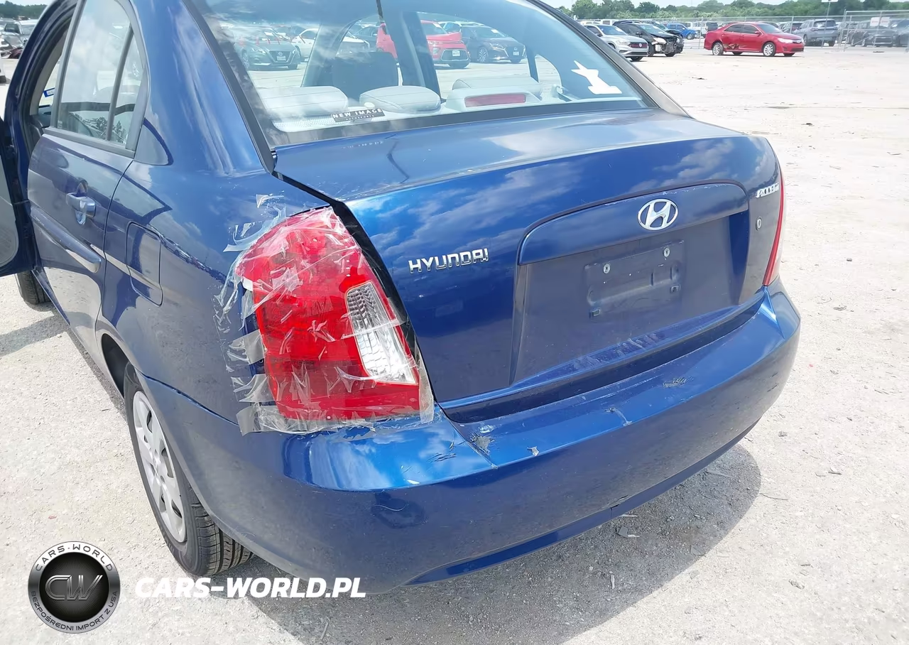 2009 Hyundai Accent Gls VIN:KMHCN46C19U299412 - 6