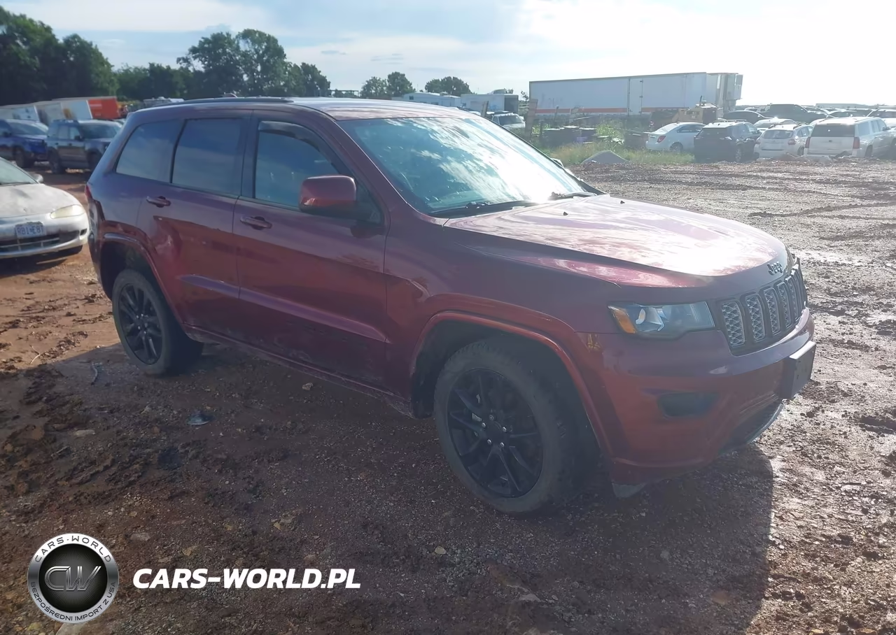 2018 Jeep Grand Cherokee Altitude 4X4 – zdjęcie 1 z 17