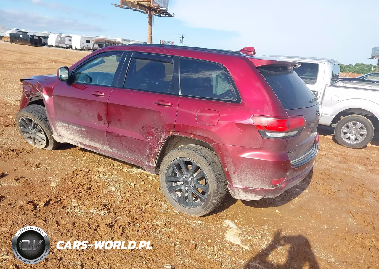 2018 Jeep Grand Cherokee Altitude 4X4 VIN:1C4RJFAG0JC158387 - 3