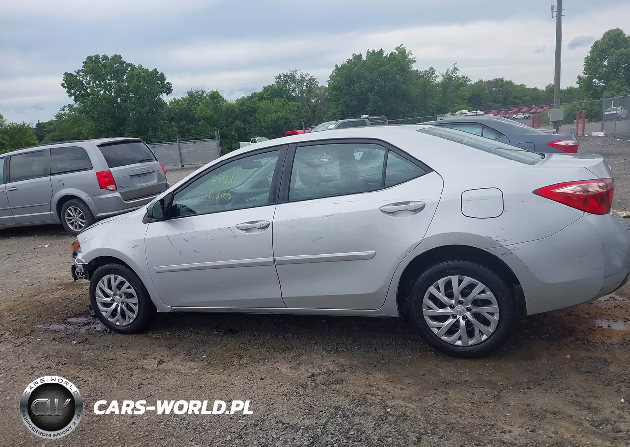 2019 Toyota Corolla Le VIN:2T1BURHE0KC181157 - 15
