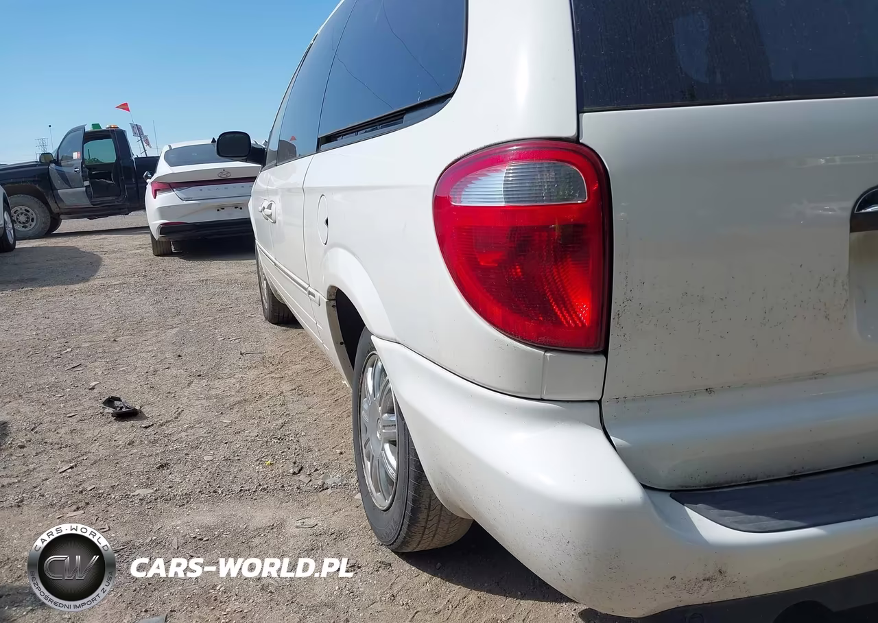 2006 Chrysler Town & Country Limited VIN:2A4GP64L36R640245 - 6