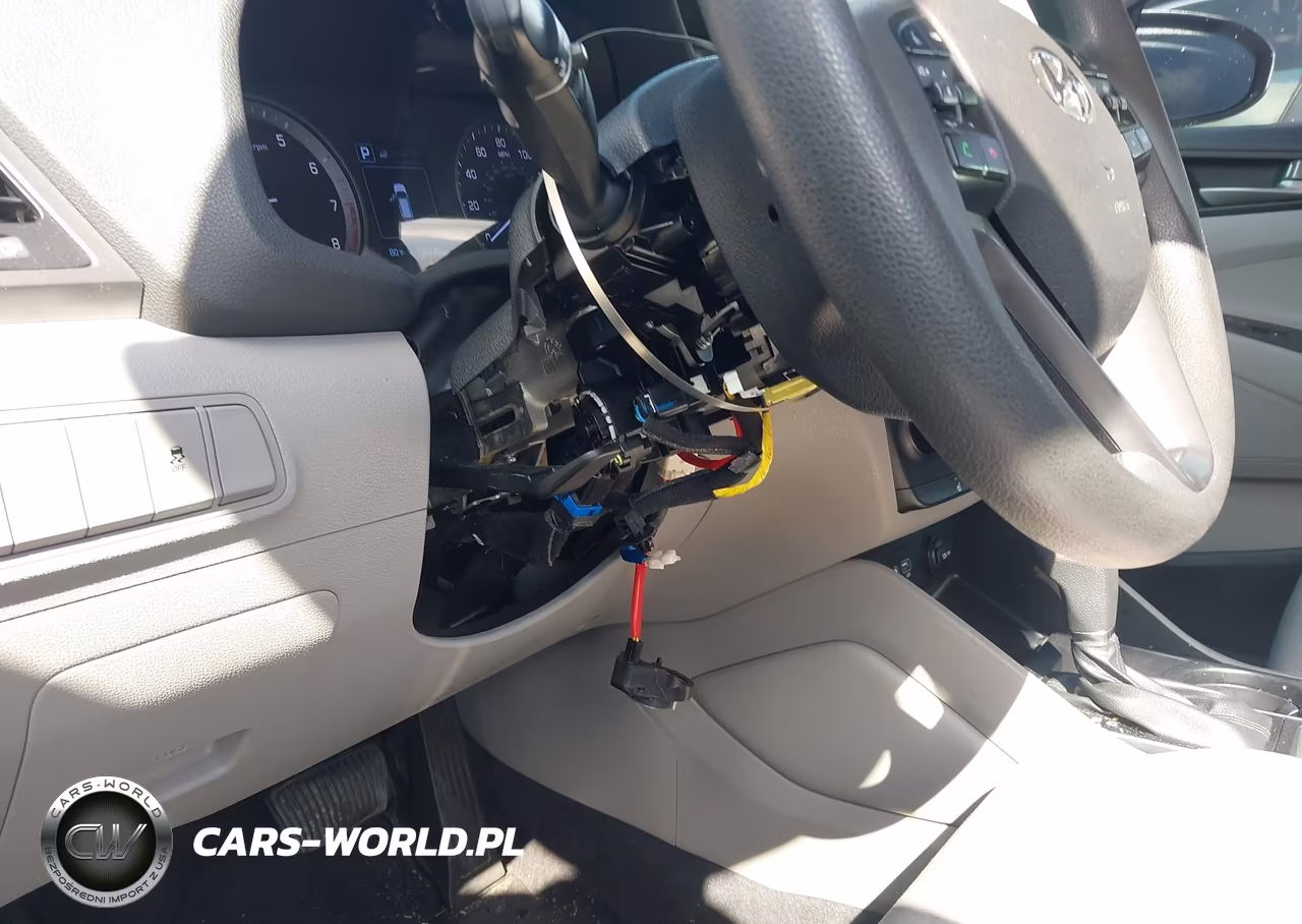 2018 Hyundai Tucson Sel VIN:KM8J33A47JU656121 - 18