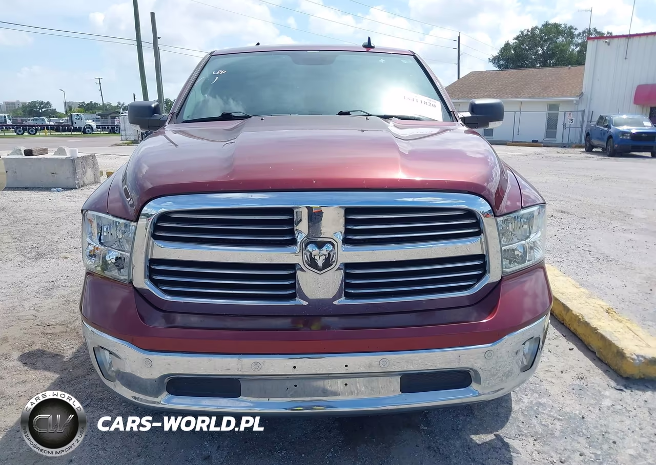 2016 Ram 1500 Lone Star VIN:3C6RR6LT5GG331045 - 12