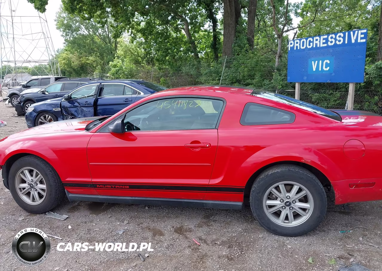 2007 Ford Mustang V6 Deluxe-V6 Premium VIN:1ZVFT80N475280883 - 14