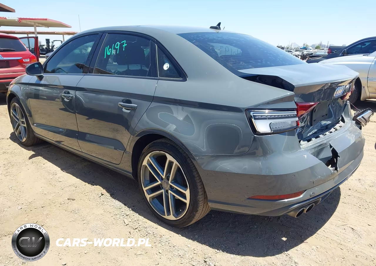 2020 Audi A3 Premium 40 Tfsi Front-Wheel Drive S Tronic VIN:WAUAUGFF7LA101903 - 3