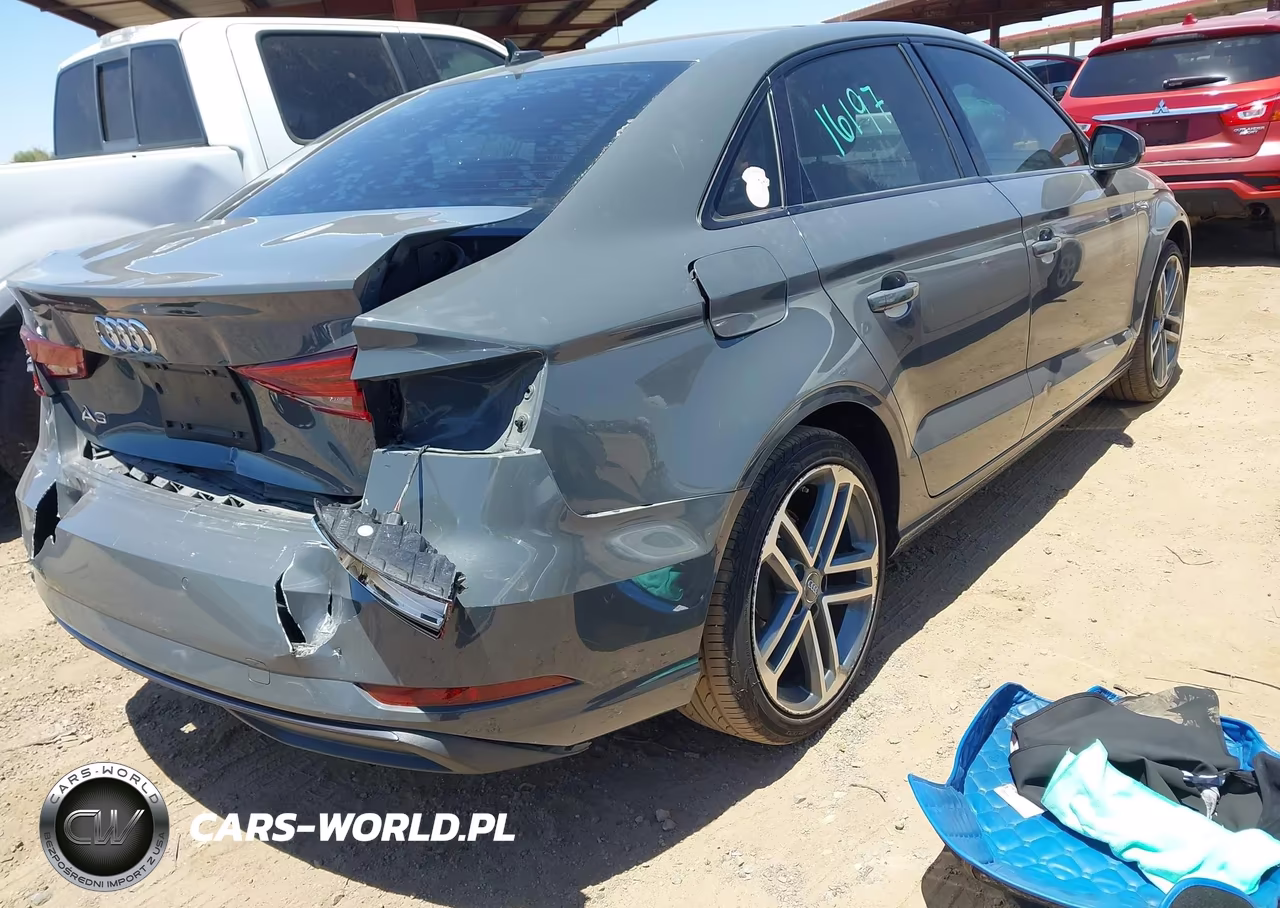 2020 Audi A3 Premium 40 Tfsi Front-Wheel Drive S Tronic VIN:WAUAUGFF7LA101903 - 4