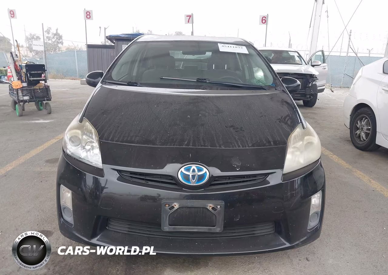 2011 Toyota Prius Three VIN:JTDKN3DU1B5369898 - 13