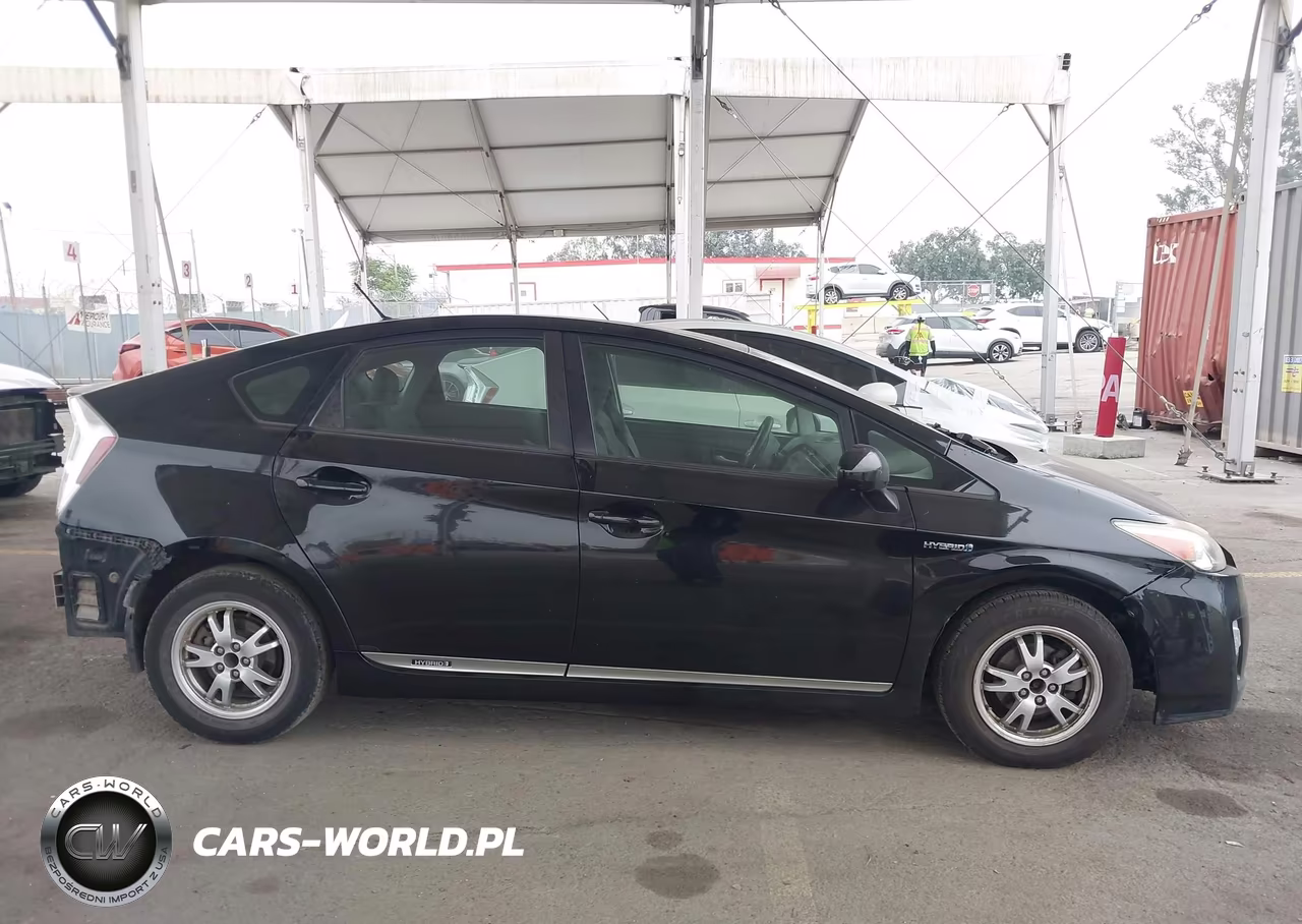 2011 Toyota Prius Three VIN:JTDKN3DU1B5369898 - 14