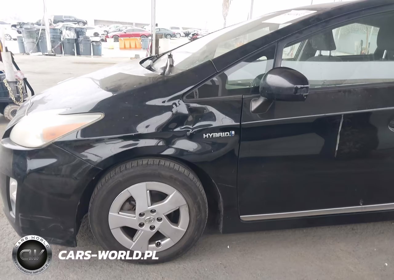 2011 Toyota Prius Three VIN:JTDKN3DU1B5369898 - 18