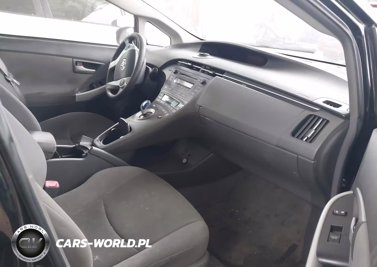 2011 Toyota Prius Three VIN:JTDKN3DU1B5369898 - 5
