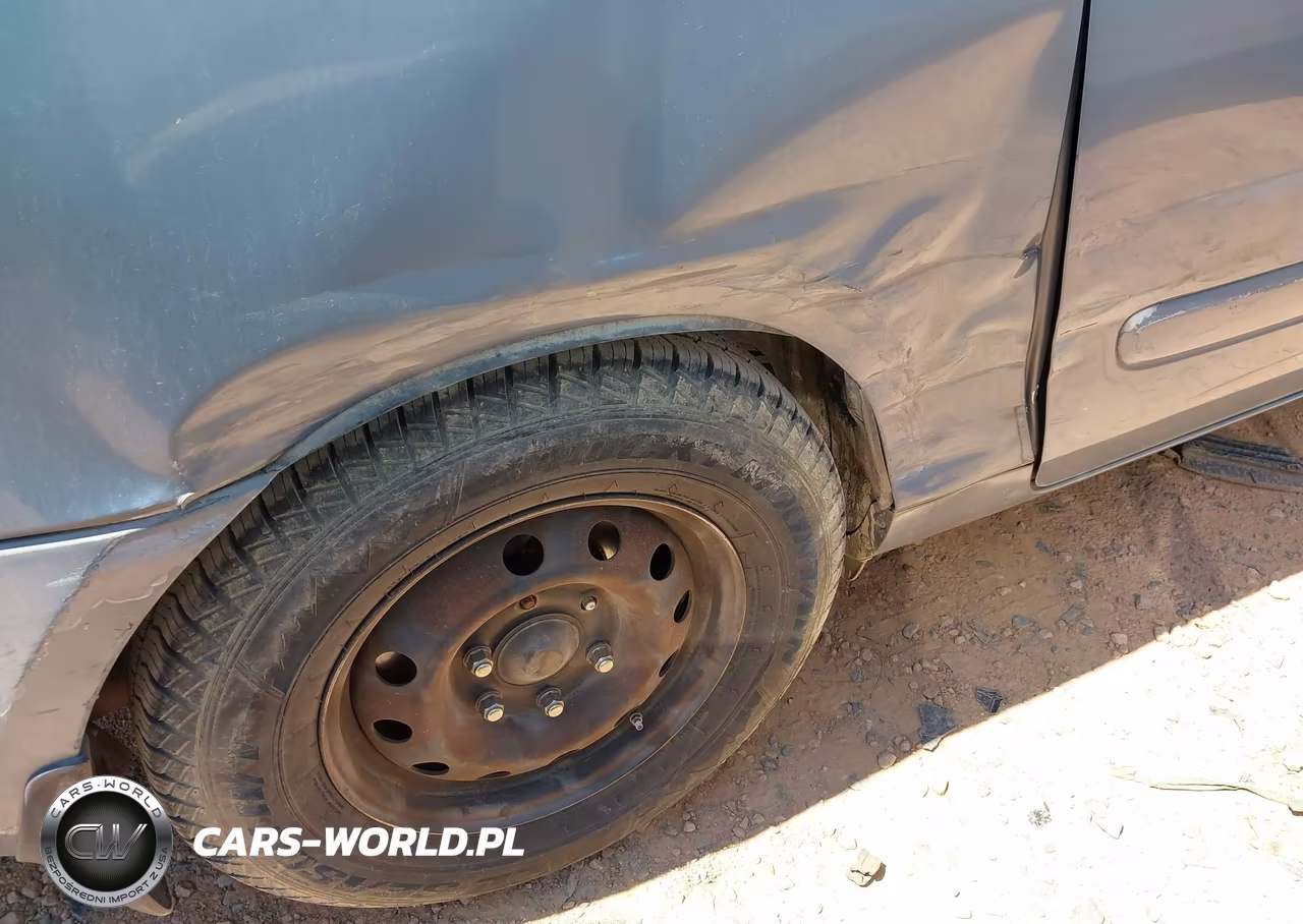 2006 Kia Sedona Ex-Lx VIN:KNDMB233X66065652 - 6